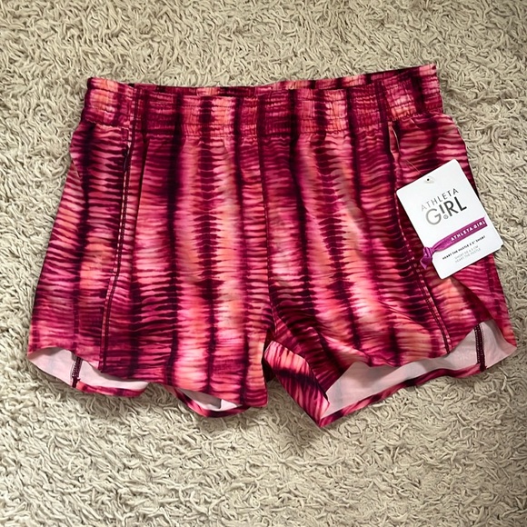 Athleta girl, XXL-16, heart the hustle 2.5 short - Picture 1 of 4